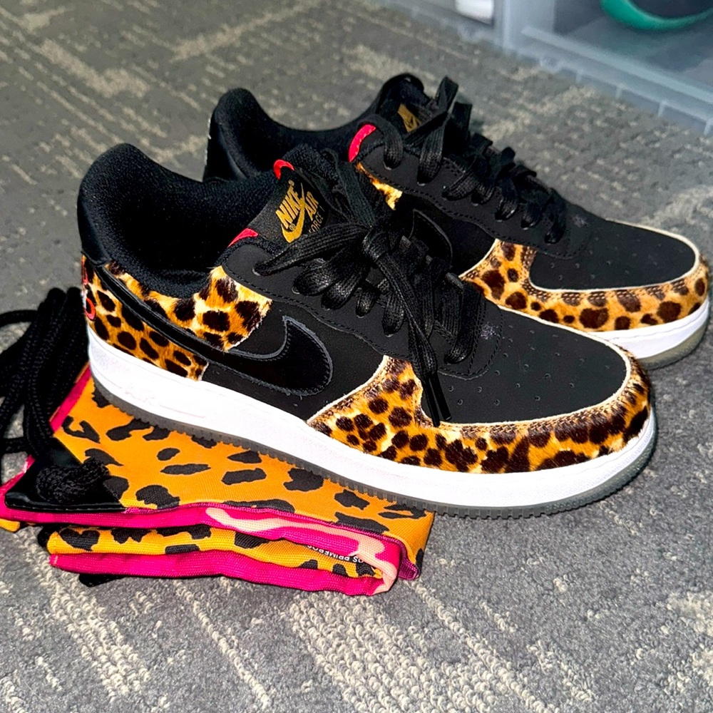 Air Force 1s - Limited
